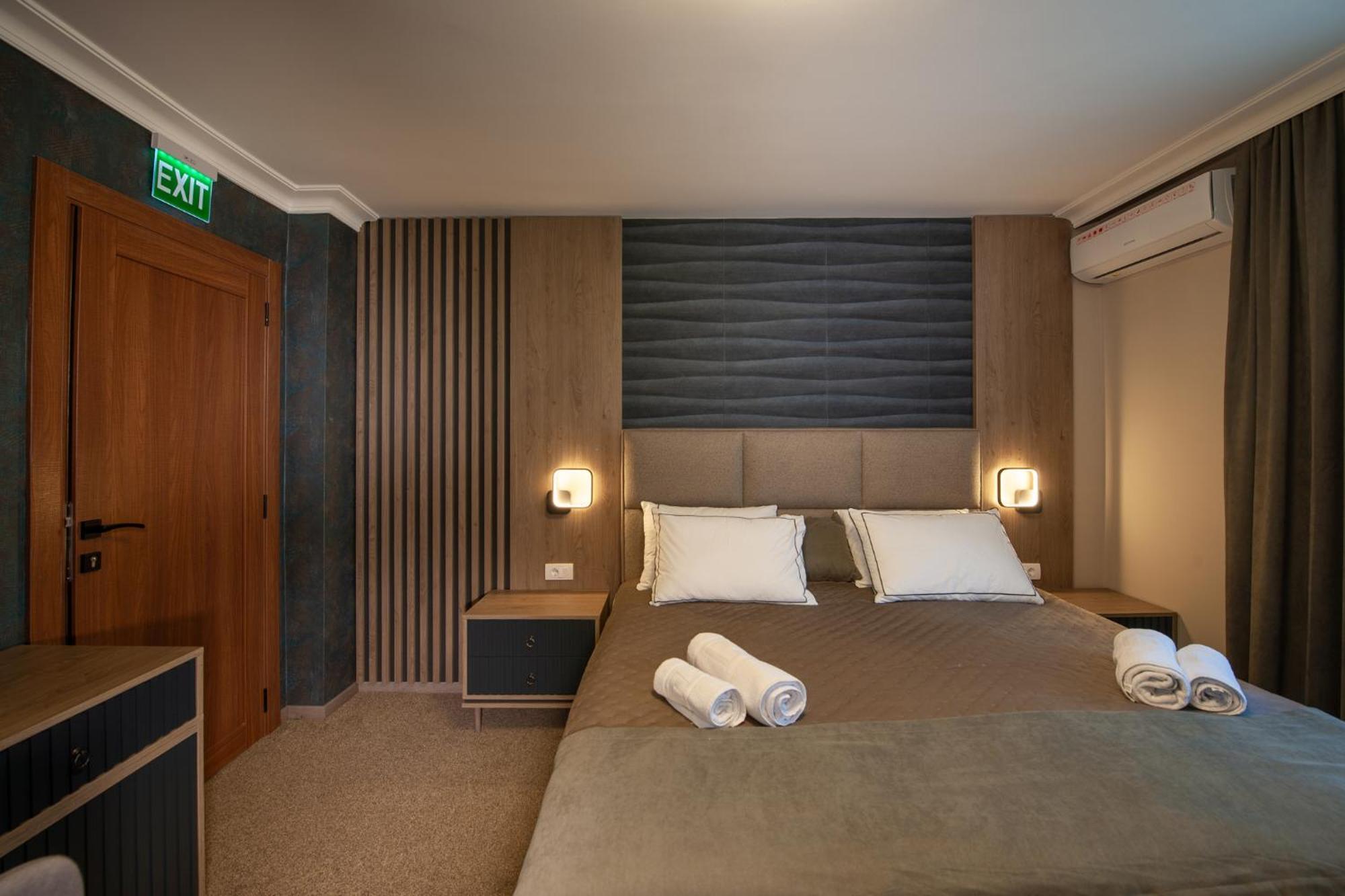 Hotel Kralj 克拉列沃 客房 照片