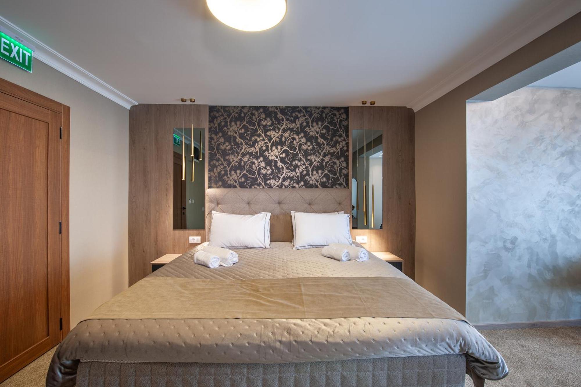 Hotel Kralj 克拉列沃 客房 照片