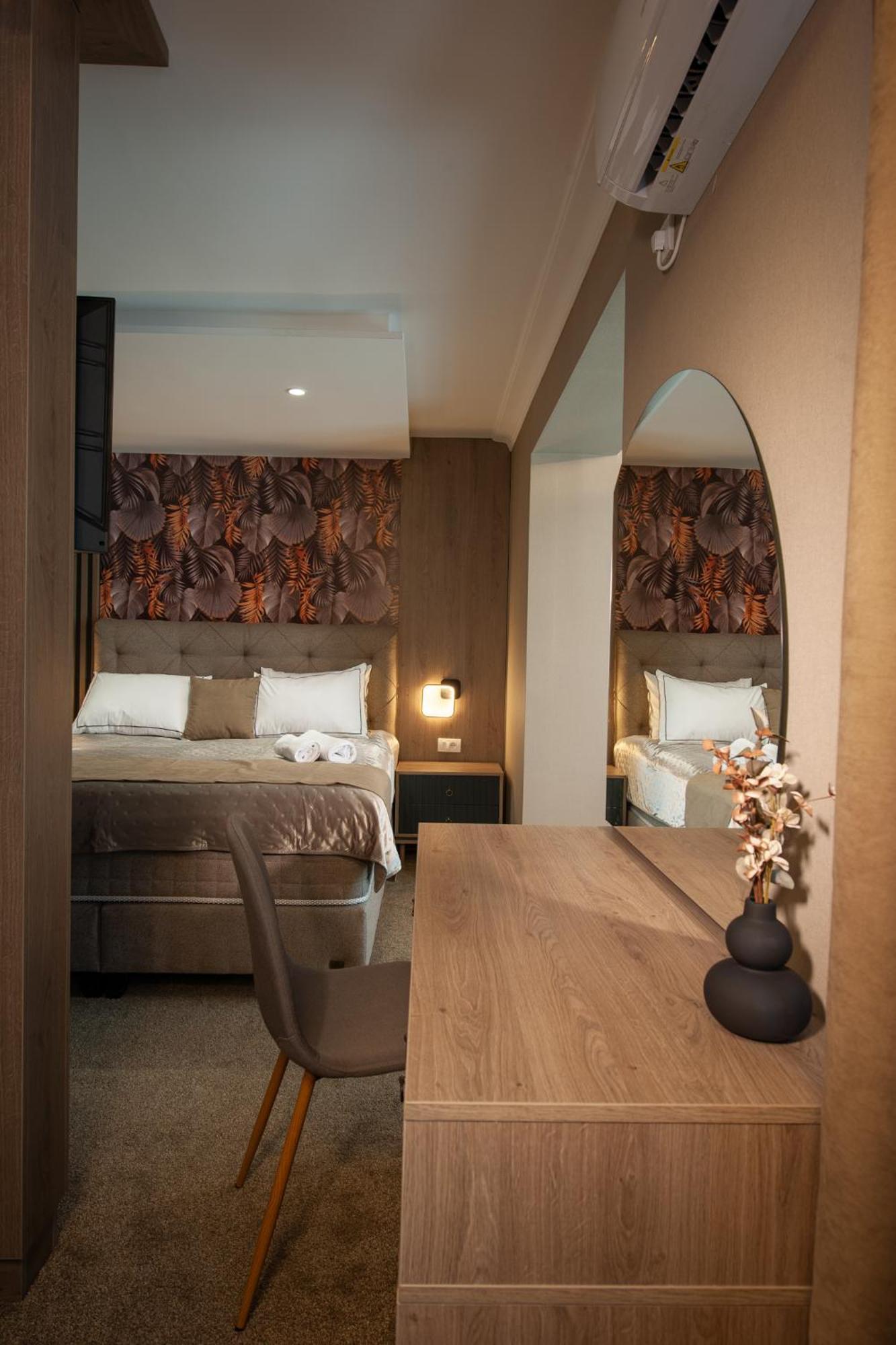 Hotel Kralj 克拉列沃 客房 照片